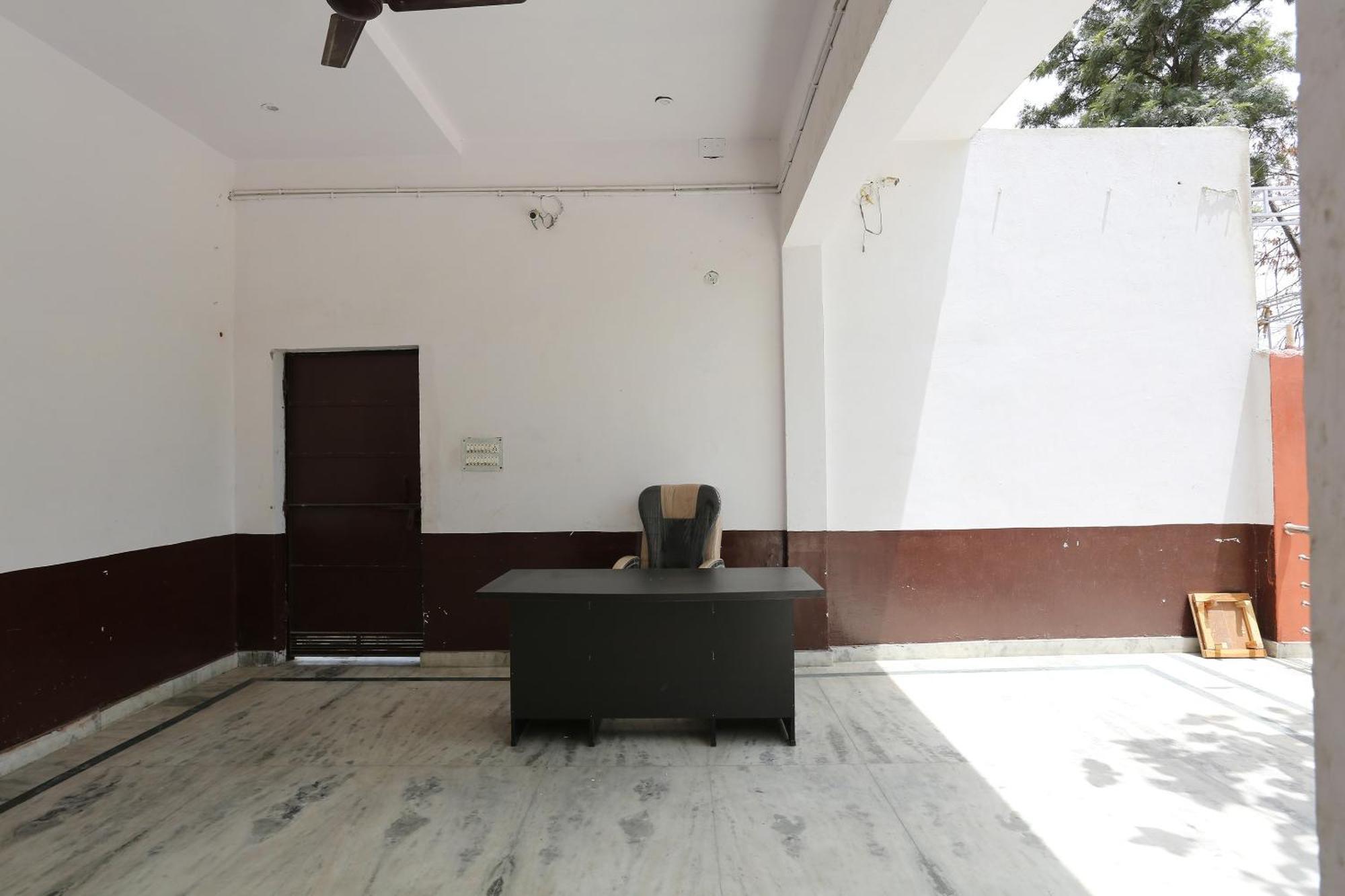 Spot On Angel Garden Hotell Alīgarh Eksteriør bilde